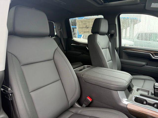 New 2026 Chevrolet Silverado 1500 RST w/ Dark Appearance Package image 34