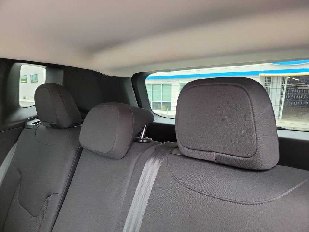 Used 2019 Jeep Renegade Altitude w/ Quick Order Package 2XM FWD image 15