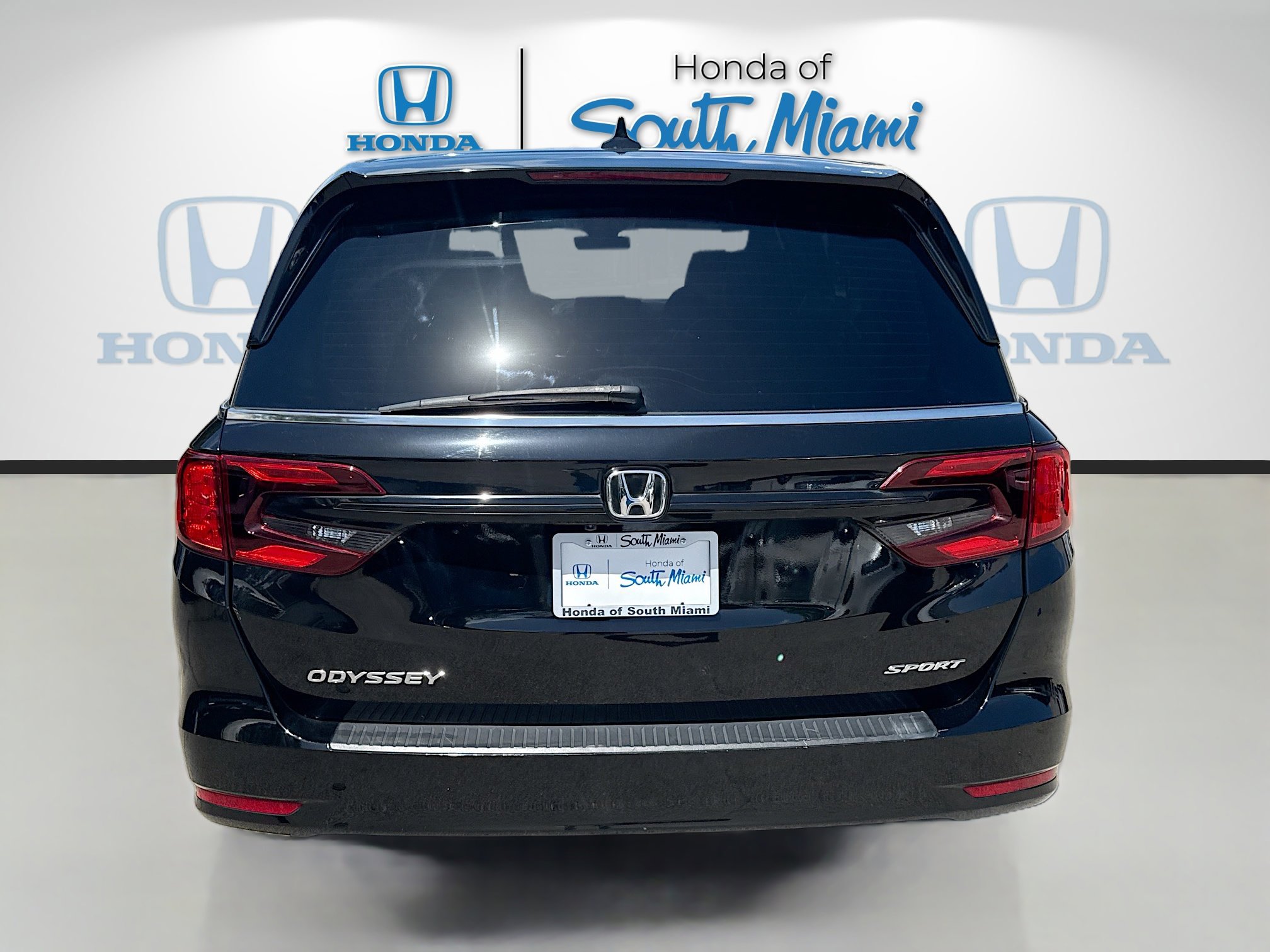 Certified 2023 Honda Odyssey Sport image 6