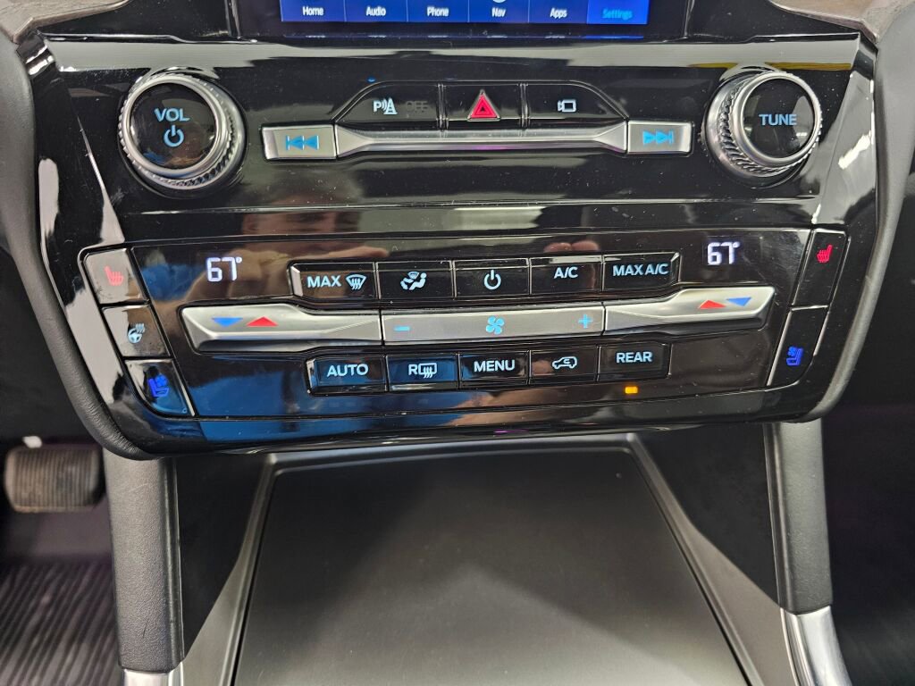 Used 2021 Ford Explorer Platinum w/ Equipment Group 601A image 31