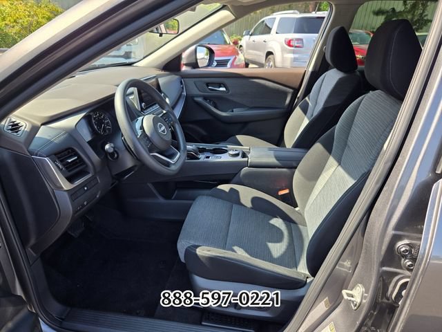 Used 2023 Nissan Rogue SV AWD/4WD image 10
