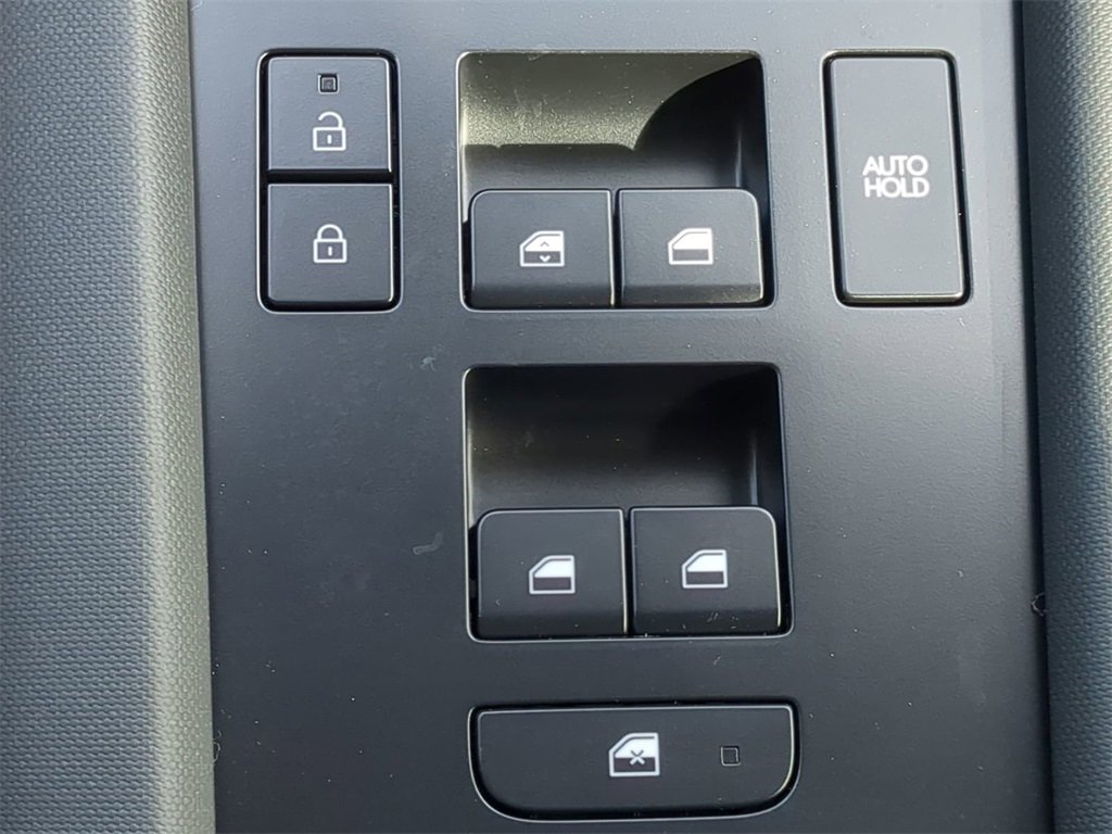 New 2025 Hyundai Ioniq 6 SE image 30