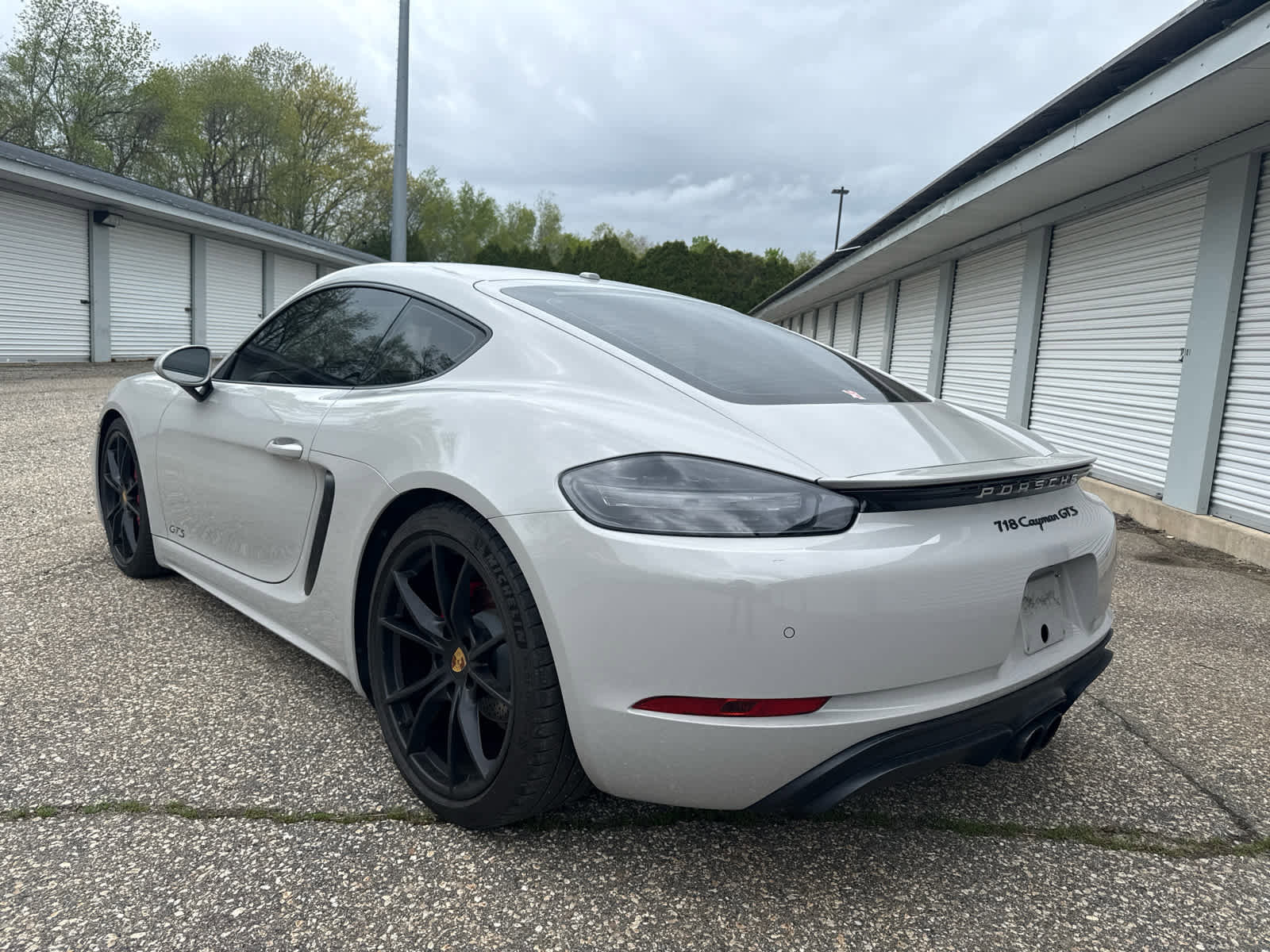 Certified 2018 Porsche 718 Cayman GTS w/ GTS Interior Package RWD image 3