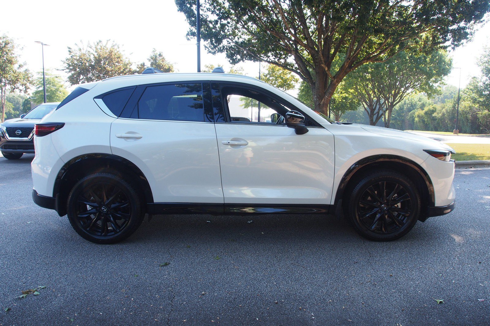 Used 2025 MAZDA CX-5 Carbon Edition AWD/4WD image 8