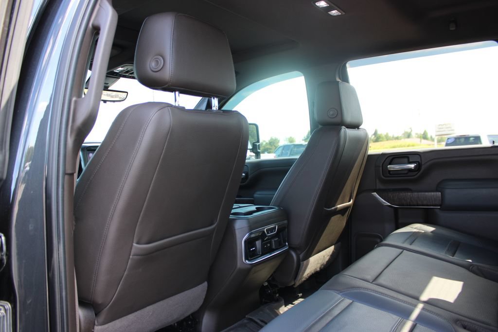 Used 2020 GMC Sierra 2500 Denali w/ Denali Ultimate Package AWD/4WD image 24