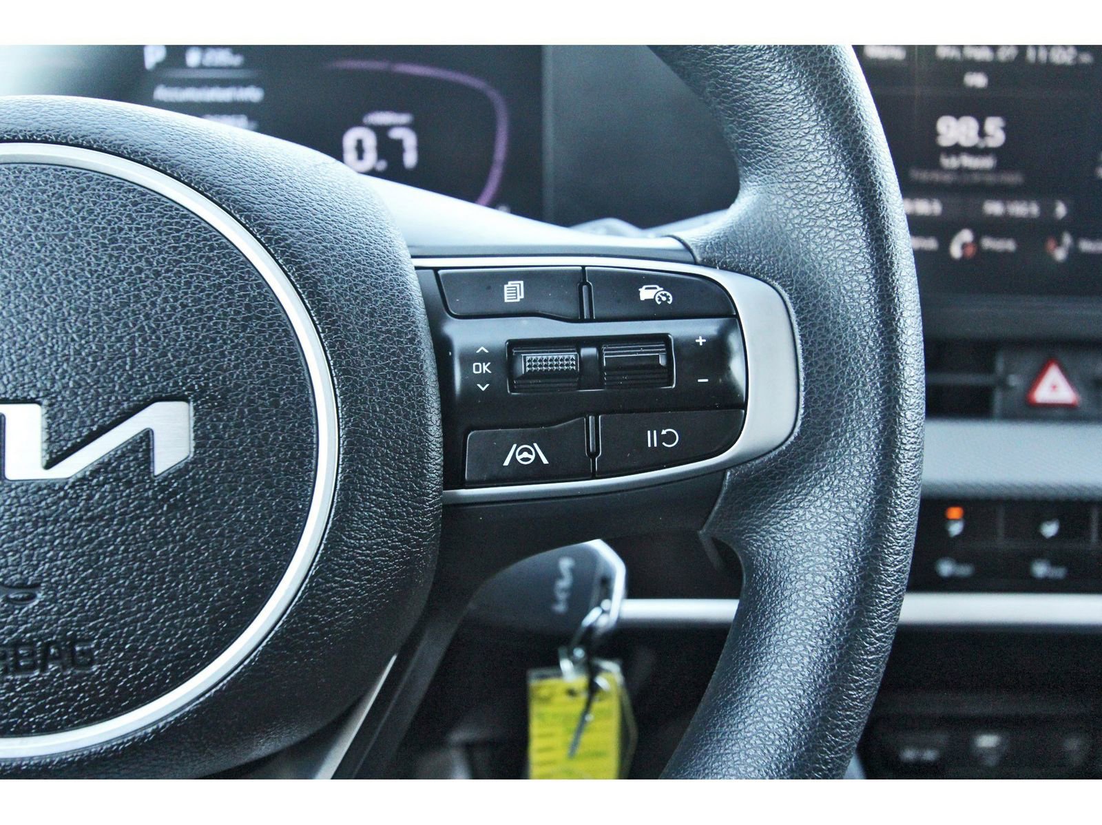 Used 2024 Kia Sportage LX image 24