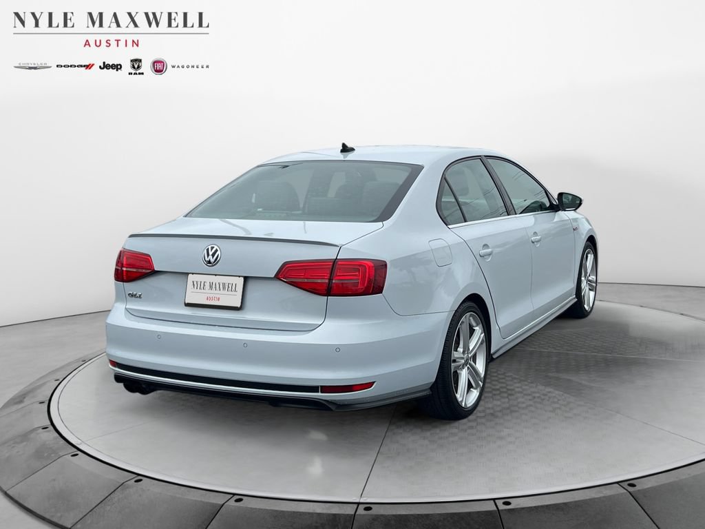 Used 2017 Volkswagen Jetta GLI FWD image 16