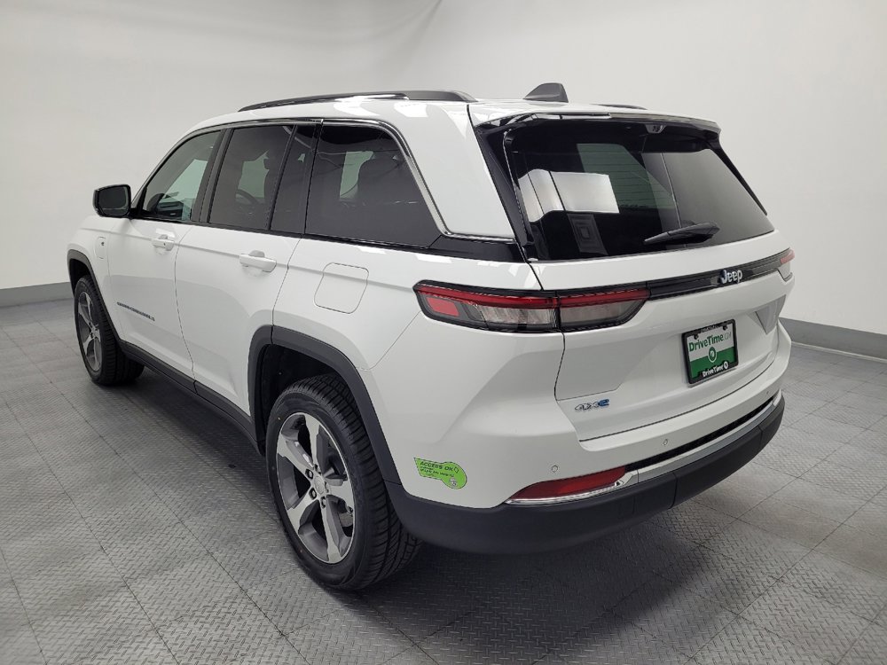 Used 2023 Jeep Grand Cherokee 4WD 4xe w/ Luxury Tech Group II image 5