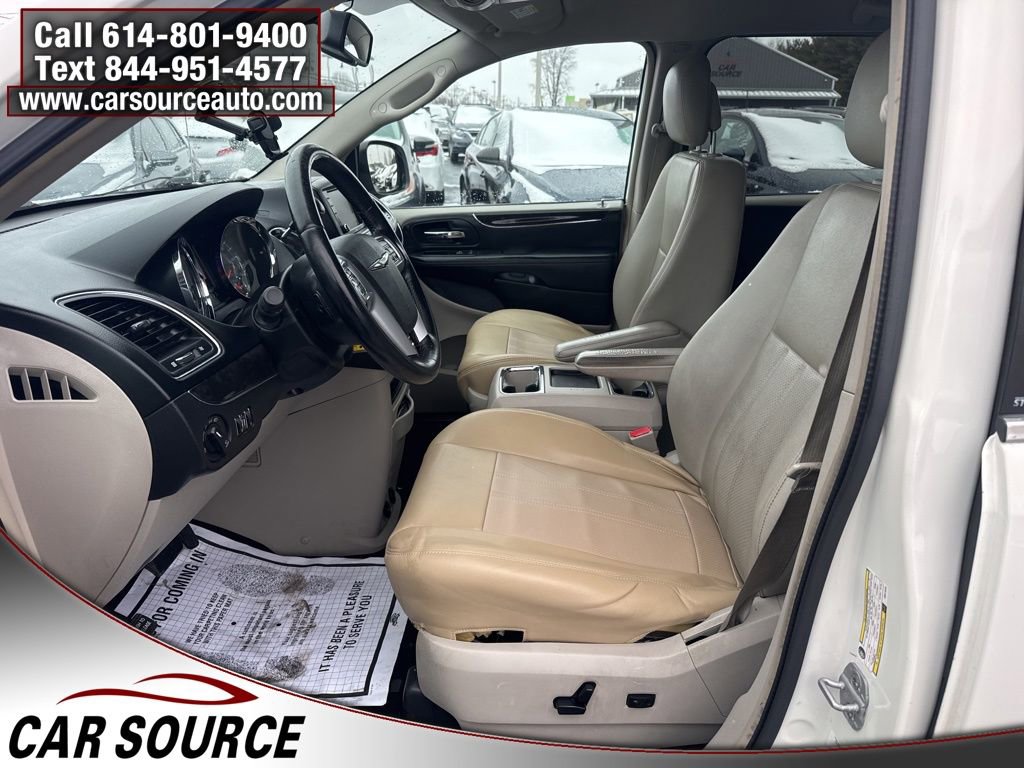 Used 2012 Chrysler Town & Country Touring w/ Entertainment Group #1 image 6