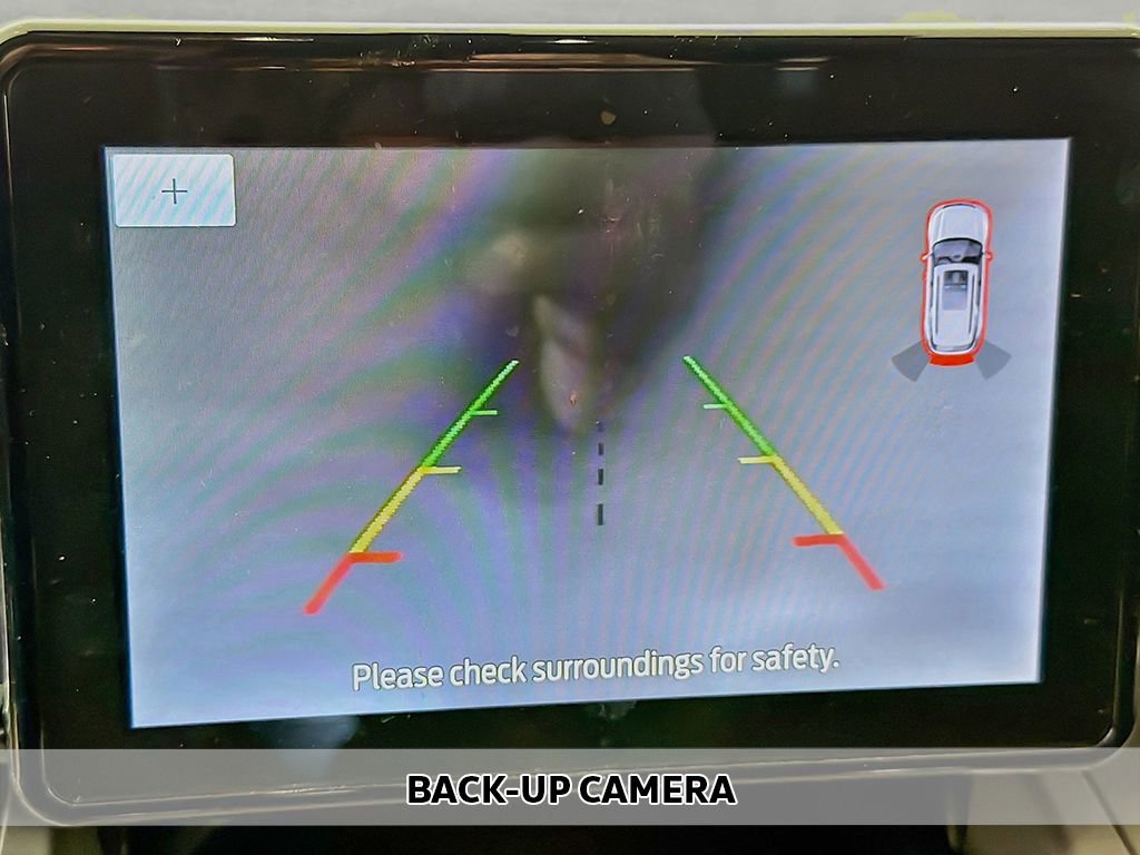 Used 2023 Ford Explorer XLT w/ Equipment Group 202A image 4