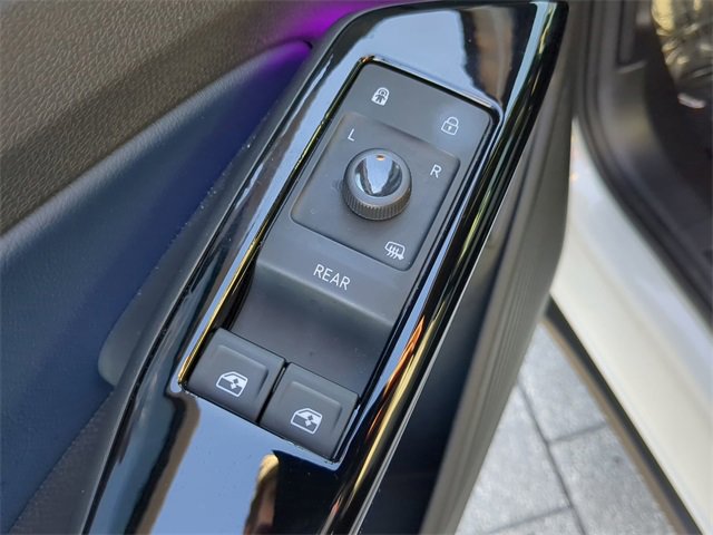 Certified 2024 Volkswagen ID.4 S image 17