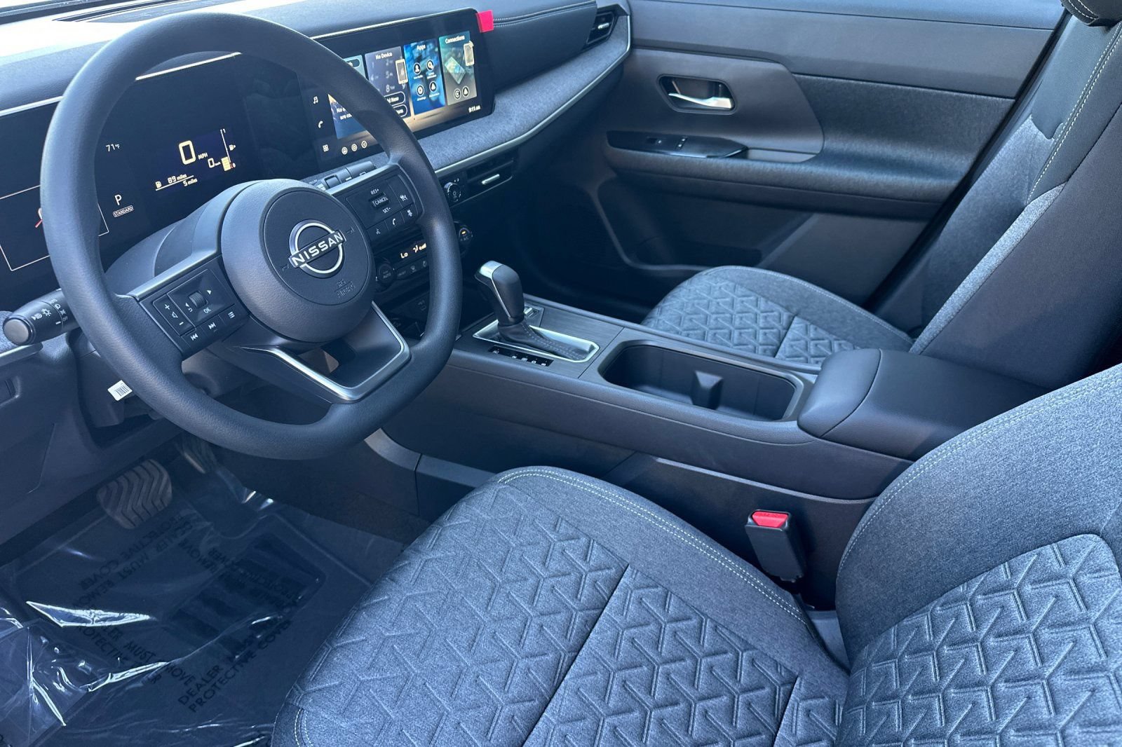New 2026 Nissan Kicks SV AWD/4WD image 10