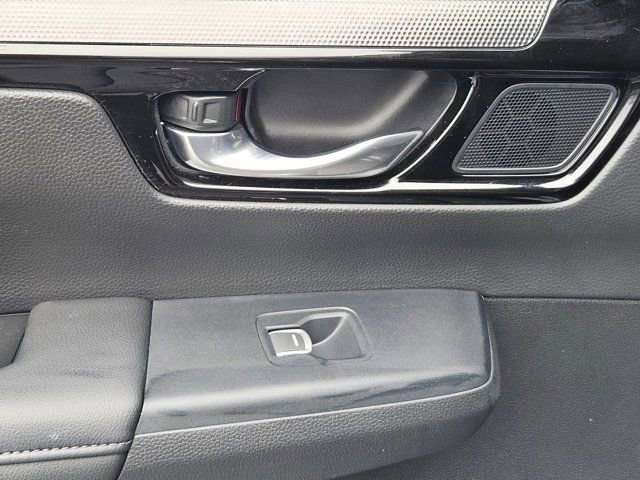 Used 2025 Honda CR-V EX-L image 27
