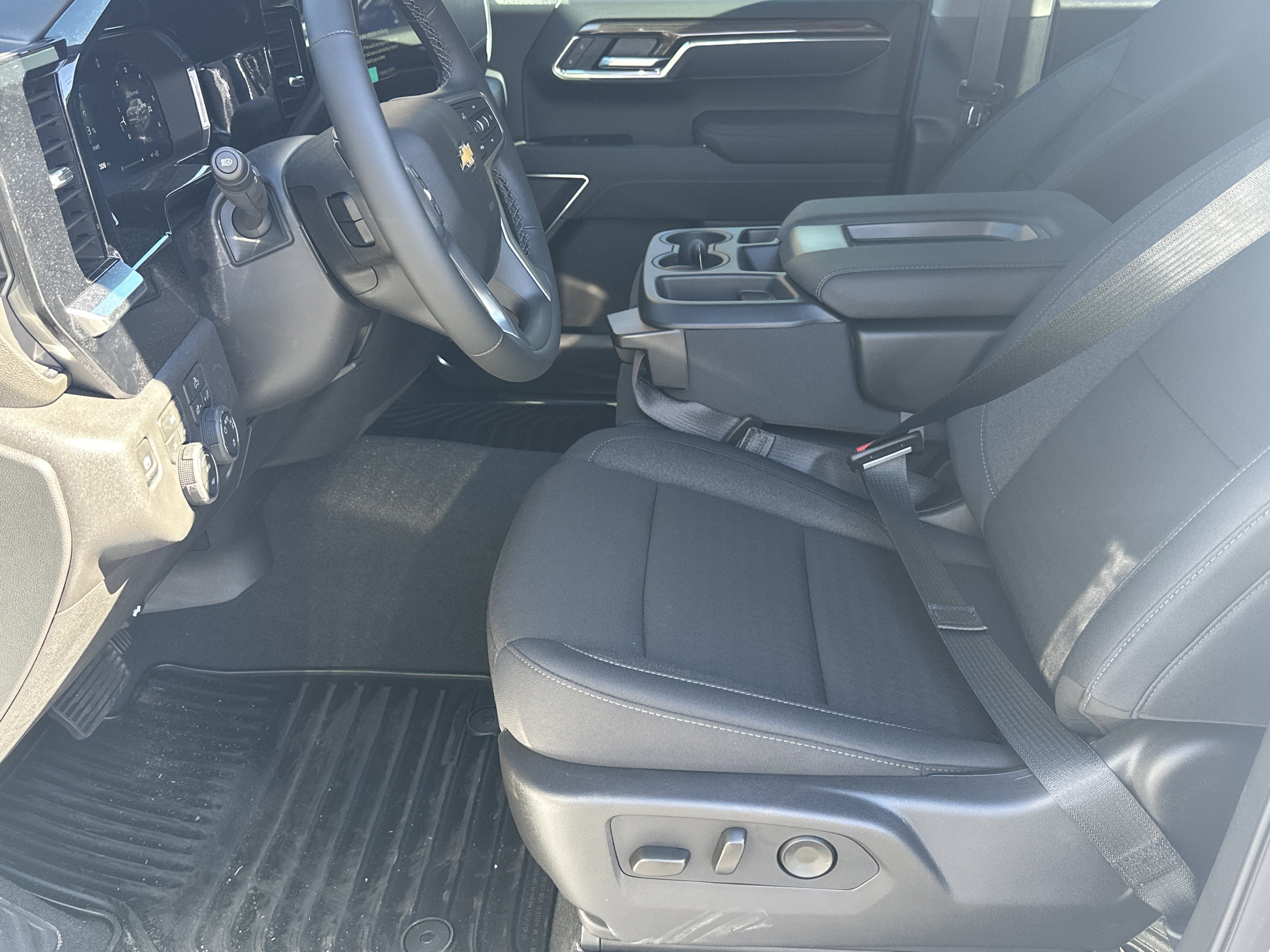 New 2026 Chevrolet Silverado 1500 LT image 9