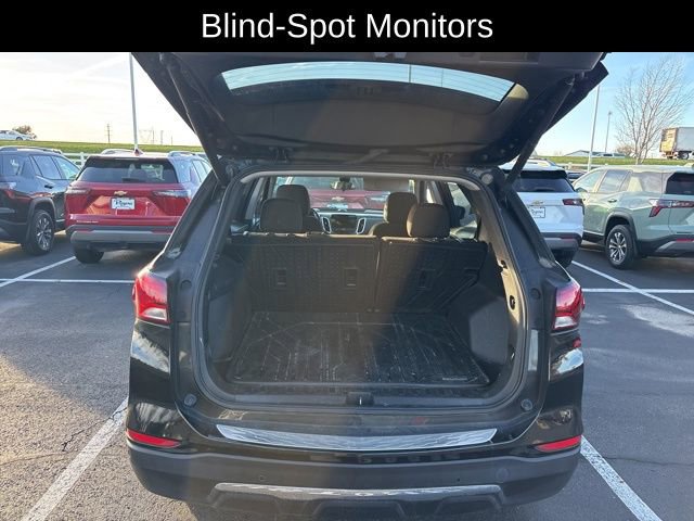 Used 2022 Chevrolet Equinox LT image 3