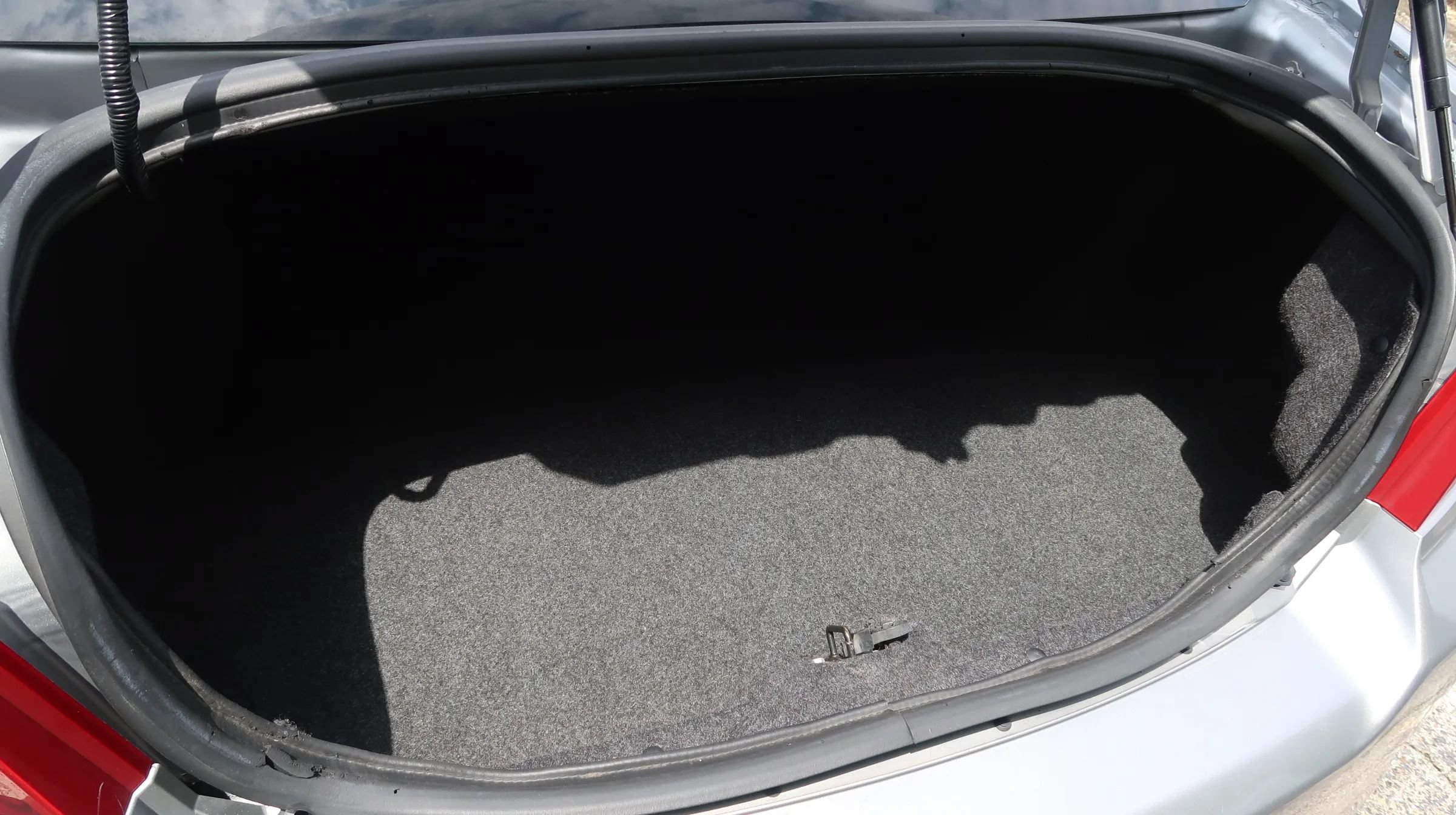 Used 2014 Dodge Avenger SXT FWD image 15