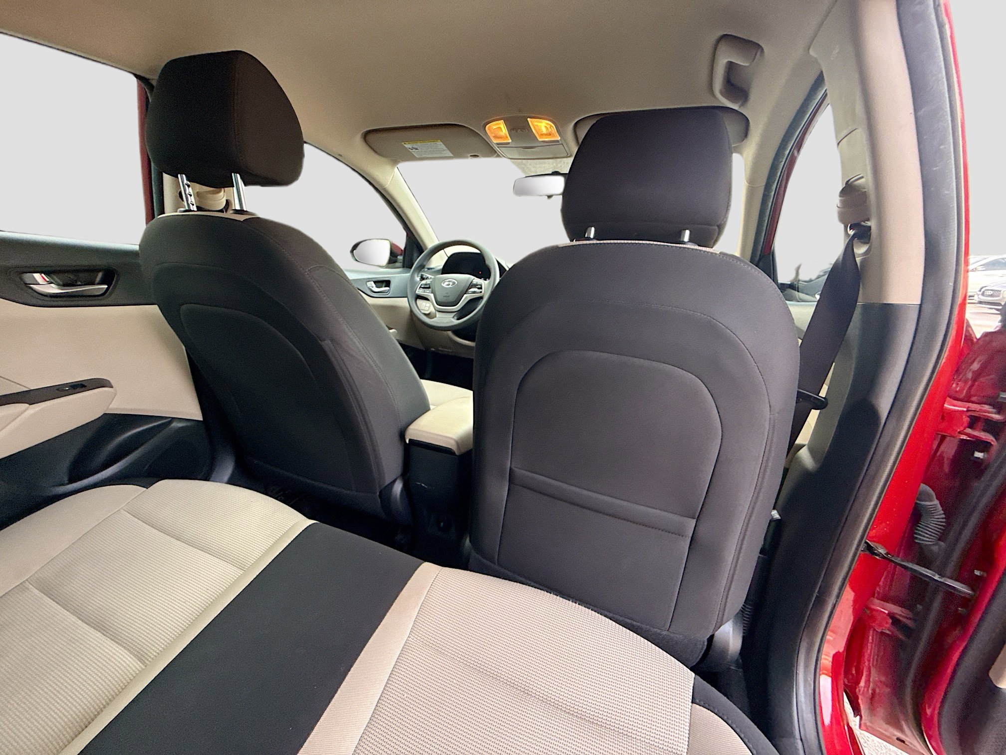 Used 2022 Hyundai Accent SEL image 23