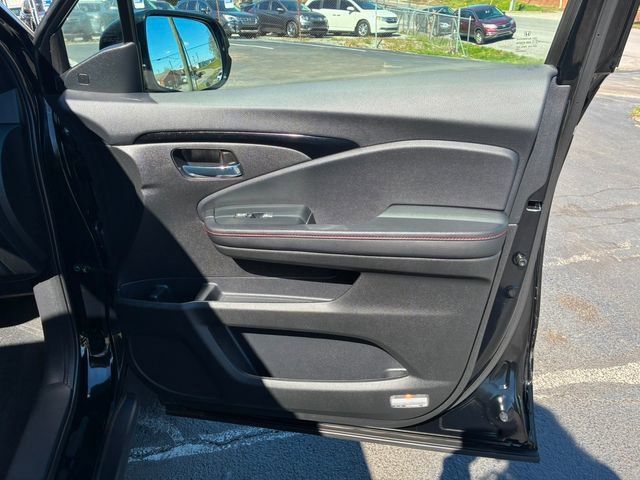 Used 2022 Honda Pilot Black Edition image 19