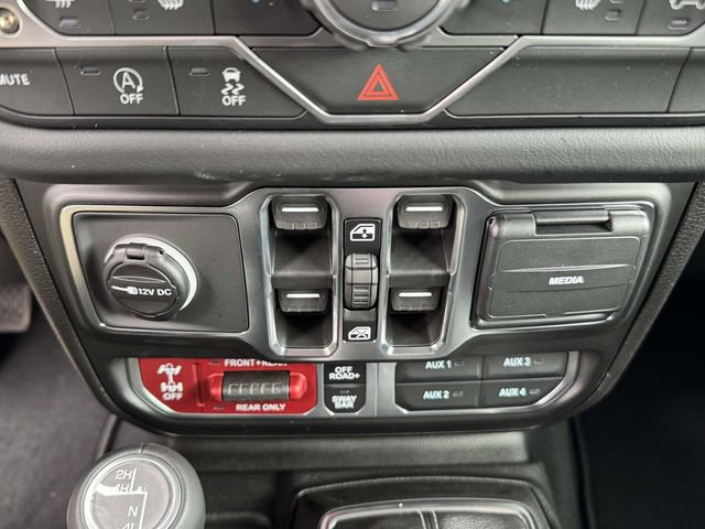 New 2026 Jeep Wrangler Unlimited Rubicon AWD/4WD image 6