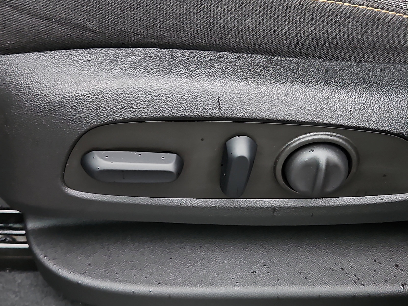 Used 2024 Chevrolet Equinox LT w/ LPO, Floor Liner Package image 26