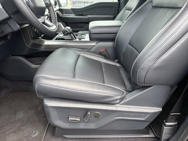 New 2026 Ford F150 Lariat w/ Equipment Group 502A High AWD/4WD image 17