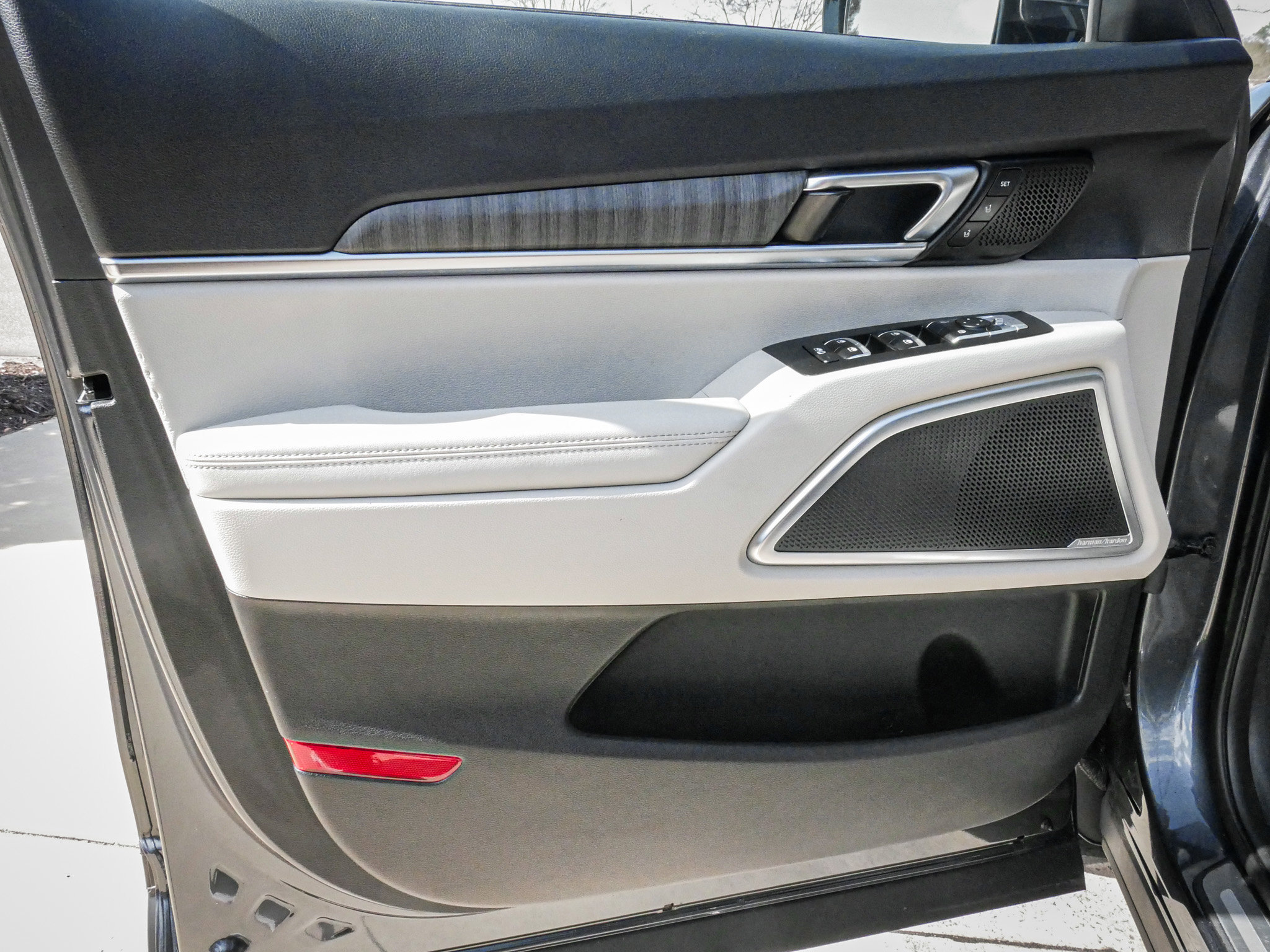 Used 2024 Kia Telluride SX Prestige image 14