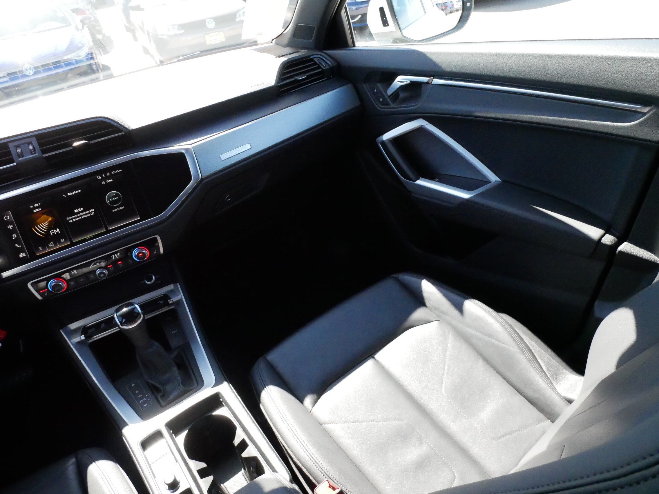 Used 2025 Audi Q3 2.0T Premium AWD/4WD image 11