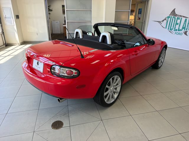 Used 2006 MAZDA MX-5 Miata Grand Touring RWD image 7