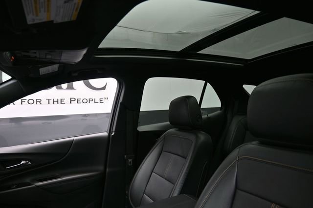 Used 2023 Chevrolet Equinox Premier FWD image 17