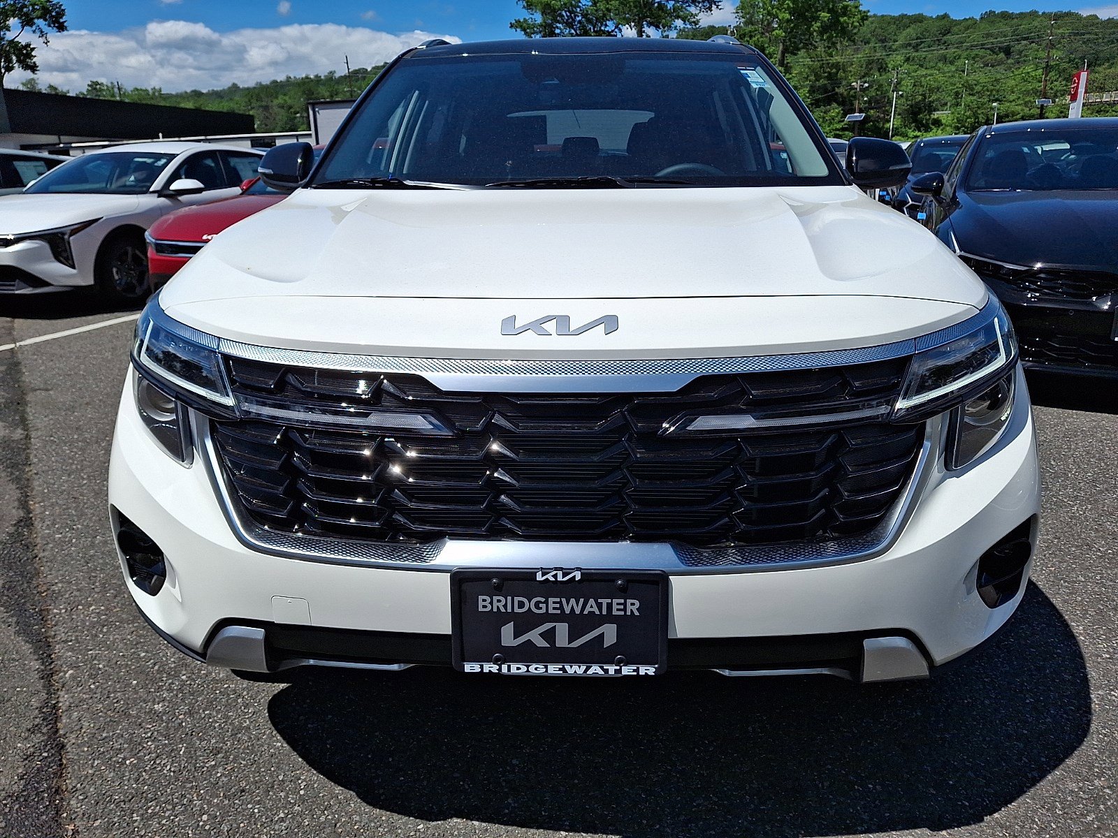 New 2026 Kia Seltos S AWD/4WD image 2