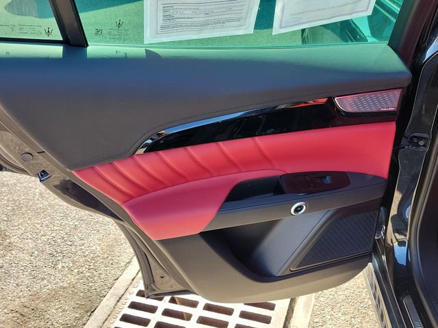 New 2025 Maserati Grecale Modena image 10