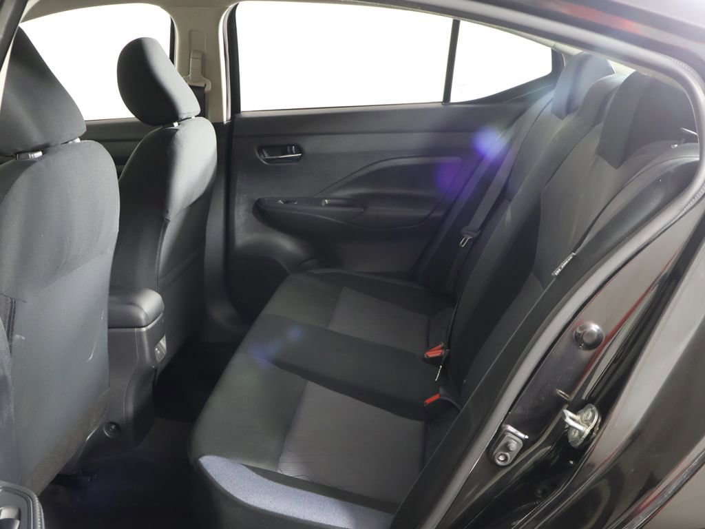 Used 2025 Nissan Versa SV image 26