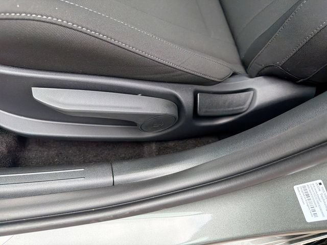 New 2026 Hyundai Elantra Sport FWD image 16