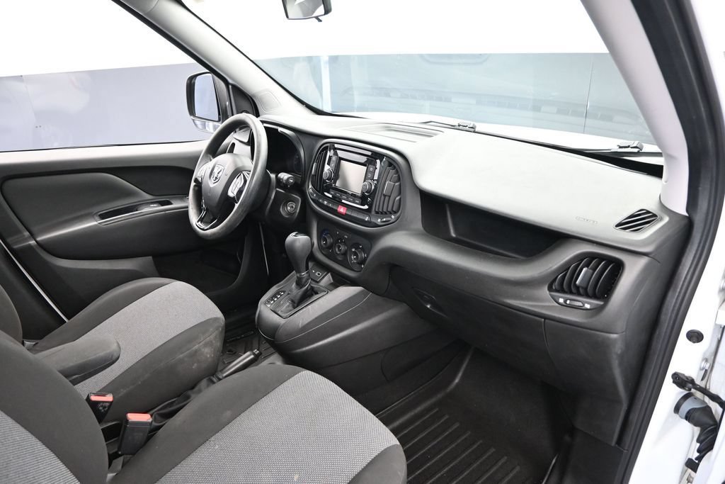 Used 2021 RAM ProMaster City Tradesman FWD image 25