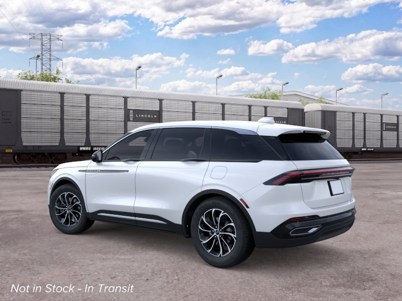 New 2026 Lincoln Nautilus Premier AWD/4WD image 4