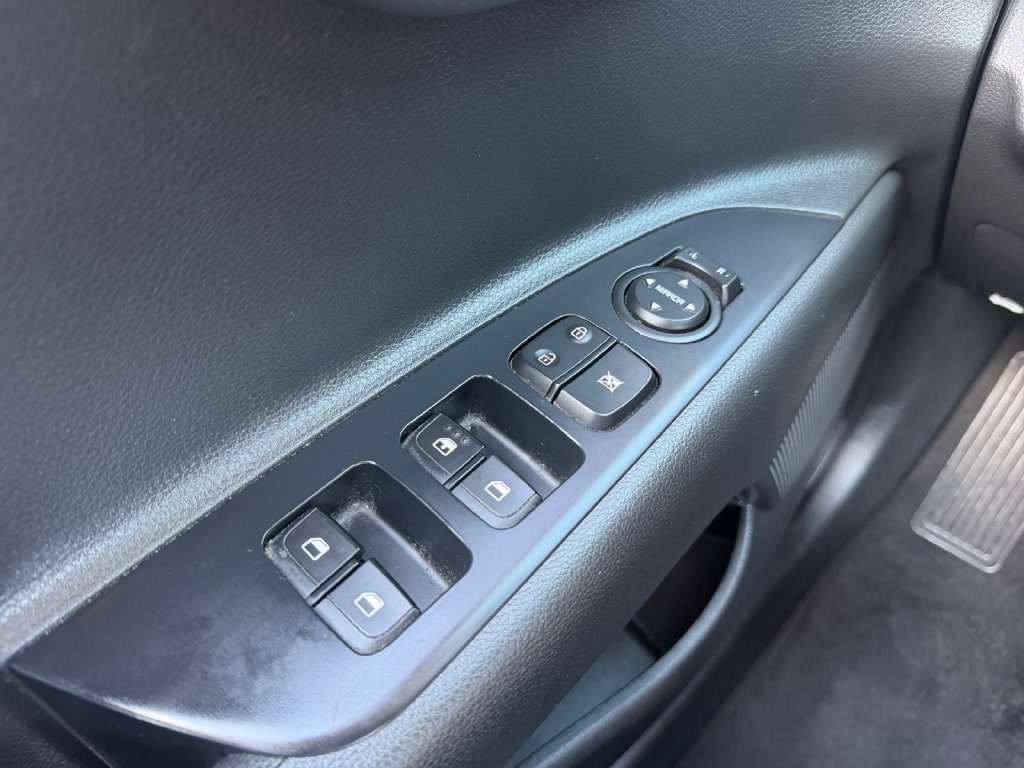 Used 2021 Kia Rio S FWD image 20
