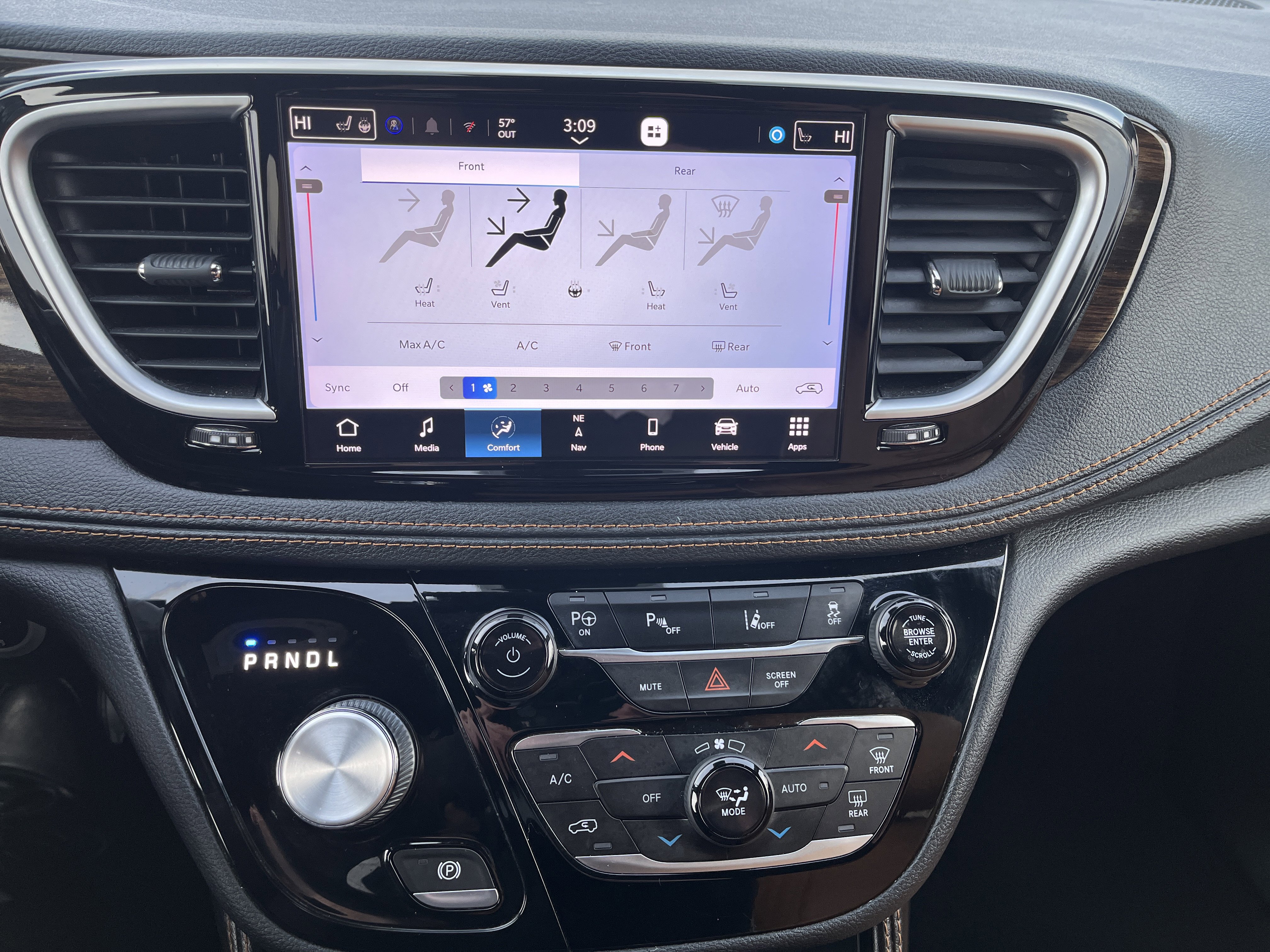 Used 2021 Chrysler Pacifica Pinnacle image 31