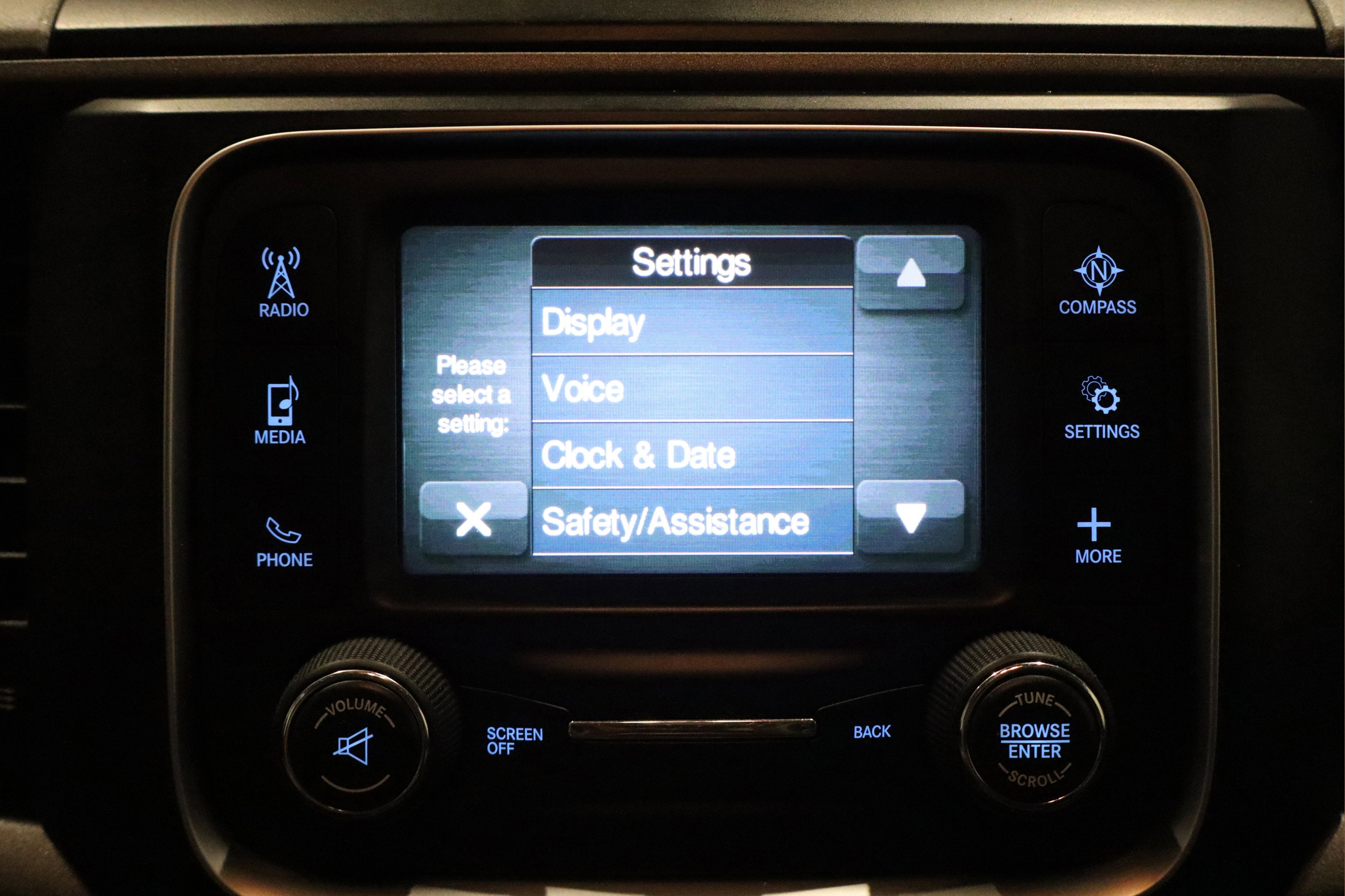 Used 2018 RAM 1500 Tradesman w/ Protection Group image 31