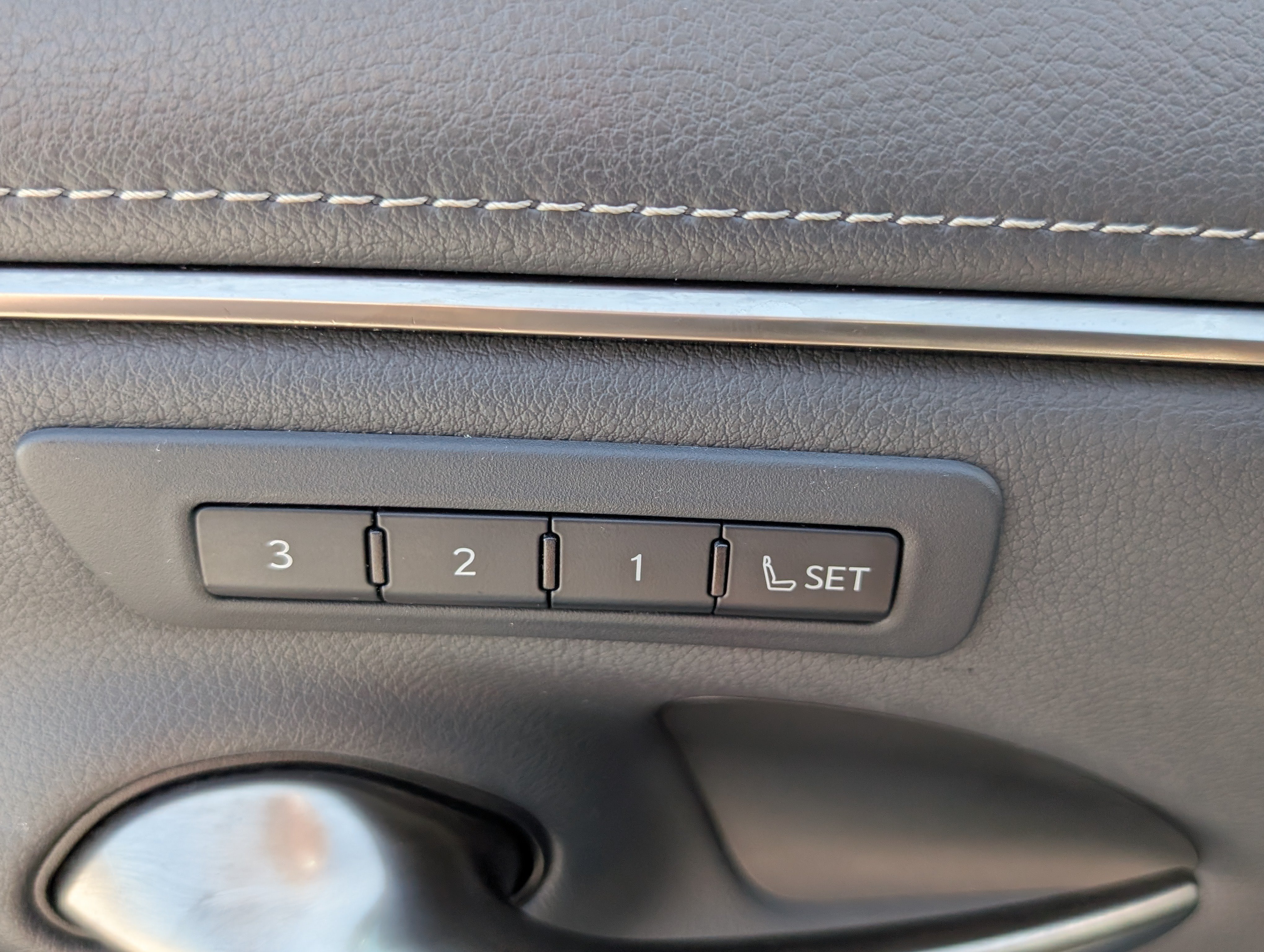 Used 2019 Lexus ES 350 w/ Premium Package FWD image 21