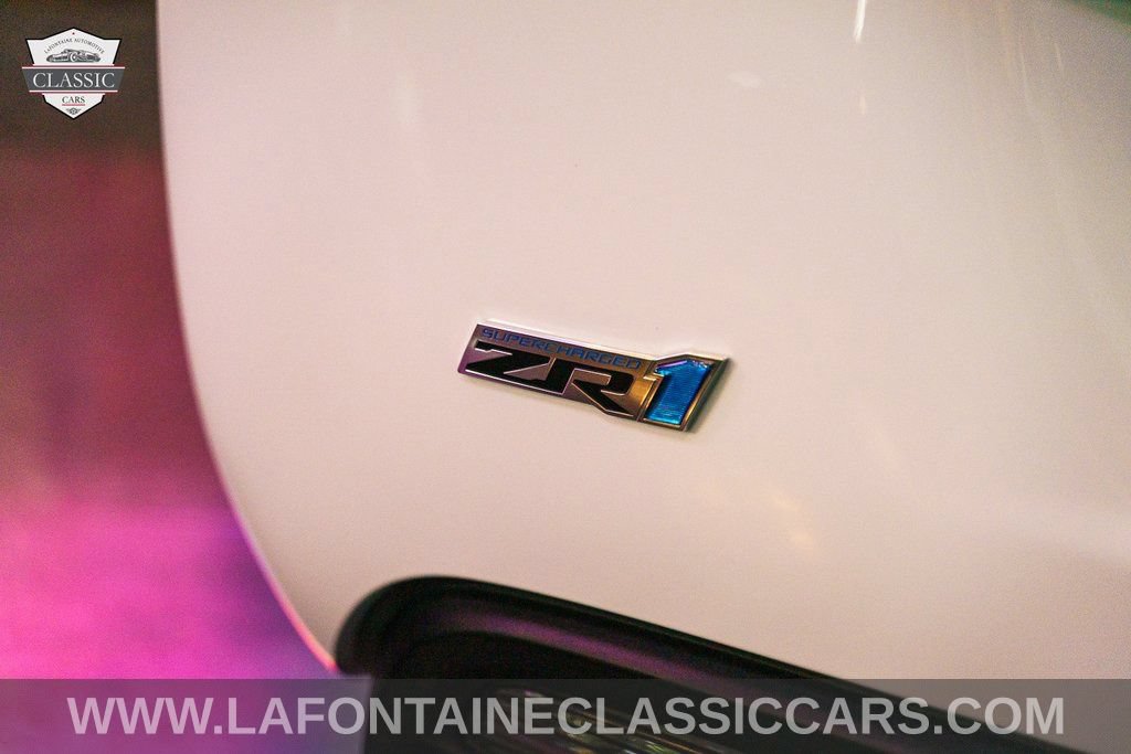 Used 2013 Chevrolet Corvette ZR1 w/ 3ZR Preferred Equipment Group RWD image 86