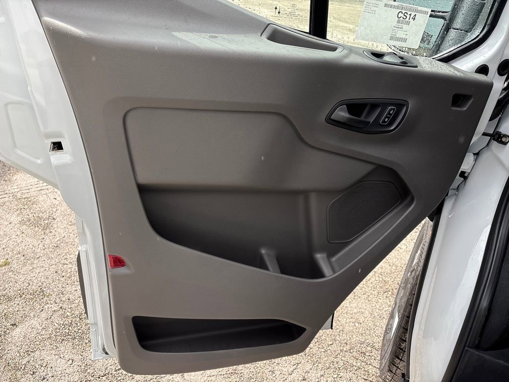 New 2026 Ford Transit 250 148 Medium Roof RWD image 26