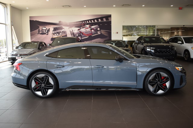 Used 2022 Audi RS e-tron GT w/ Year 1 Package AWD/4WD image 9