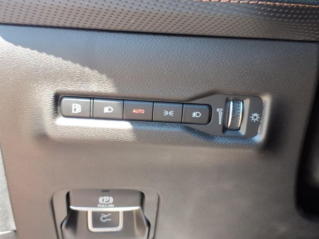 New 2026 Jeep Cherokee Limited AWD/4WD image 15