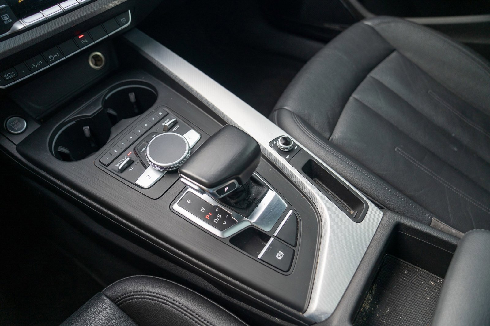 Used 2017 Audi A4 2.0T Premium Plus image 21