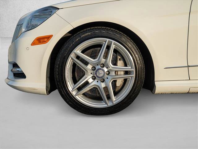 Used 2013 Mercedes-Benz E 550 4MATIC Sedan image 13