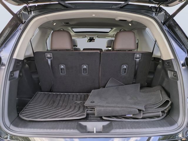 Used 2023 Honda Pilot Elite image 12
