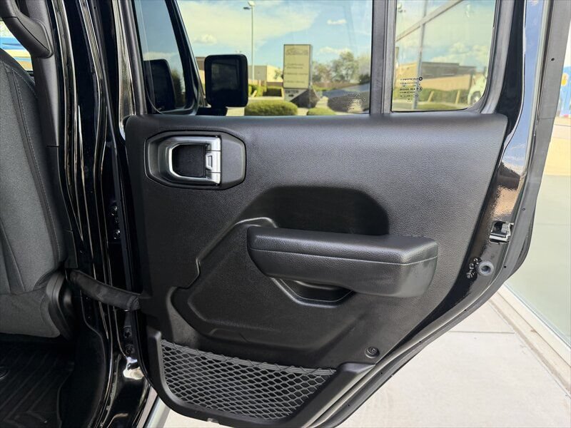 Used 2026 Jeep Wrangler Unlimited Sport AWD/4WD image 22