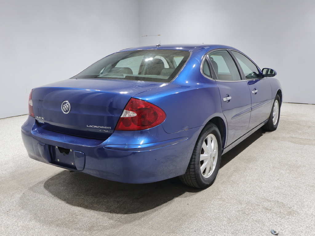 Used 2005 Buick LaCrosse CXL FWD image 11
