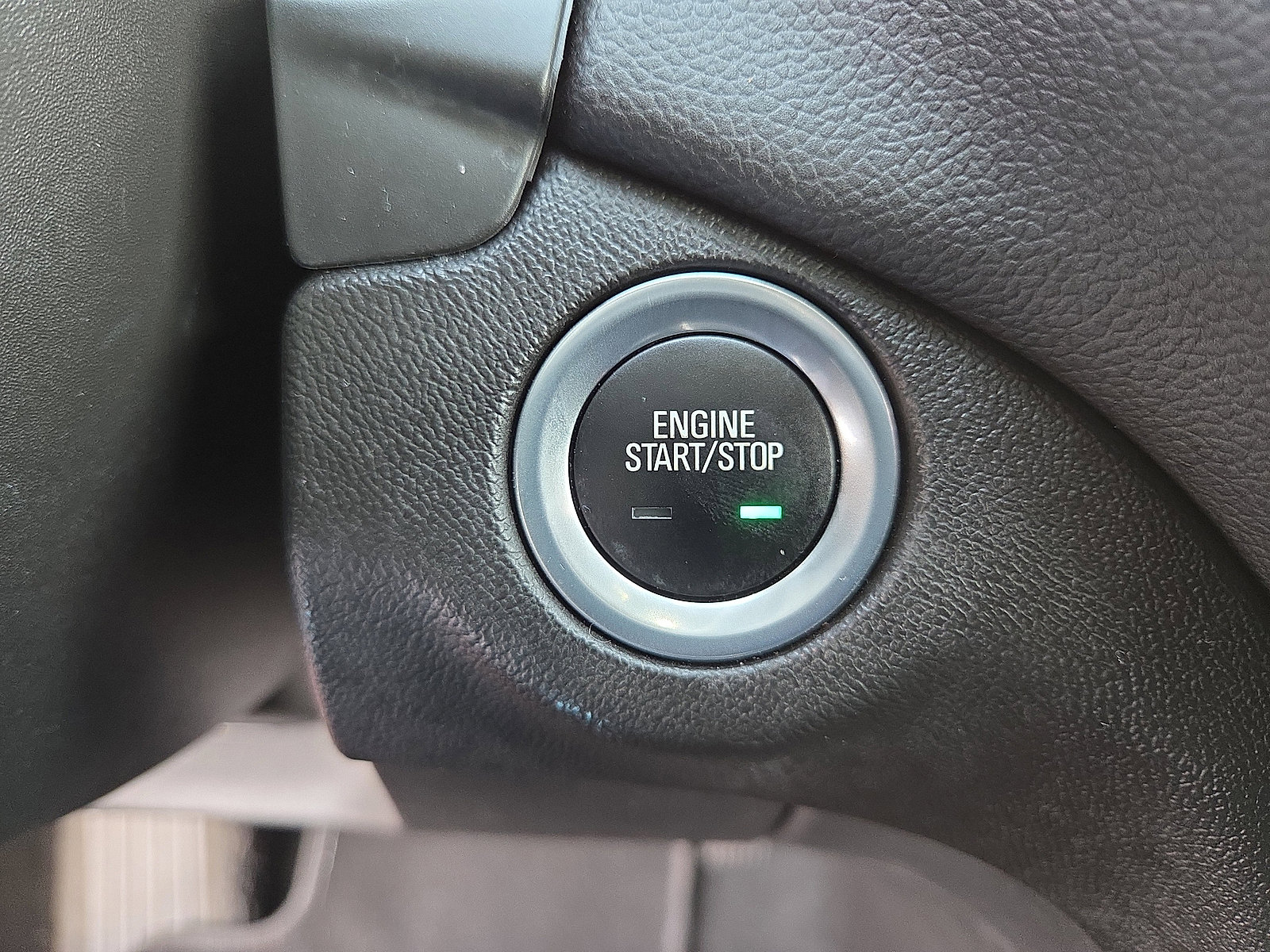 Used 2024 Chevrolet Equinox LT image 29