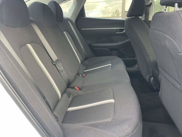 Certified 2025 Hyundai Sonata SE FWD image 9